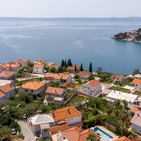 Family Friendly Seaside Sumartin, Brac - 5771 * Sumartin