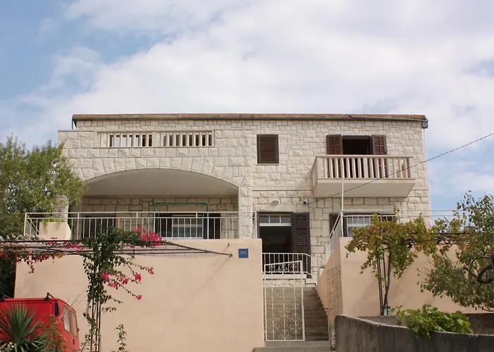 Family Friendly Seaside Sumartin, Brac - 5771 * Sumartin